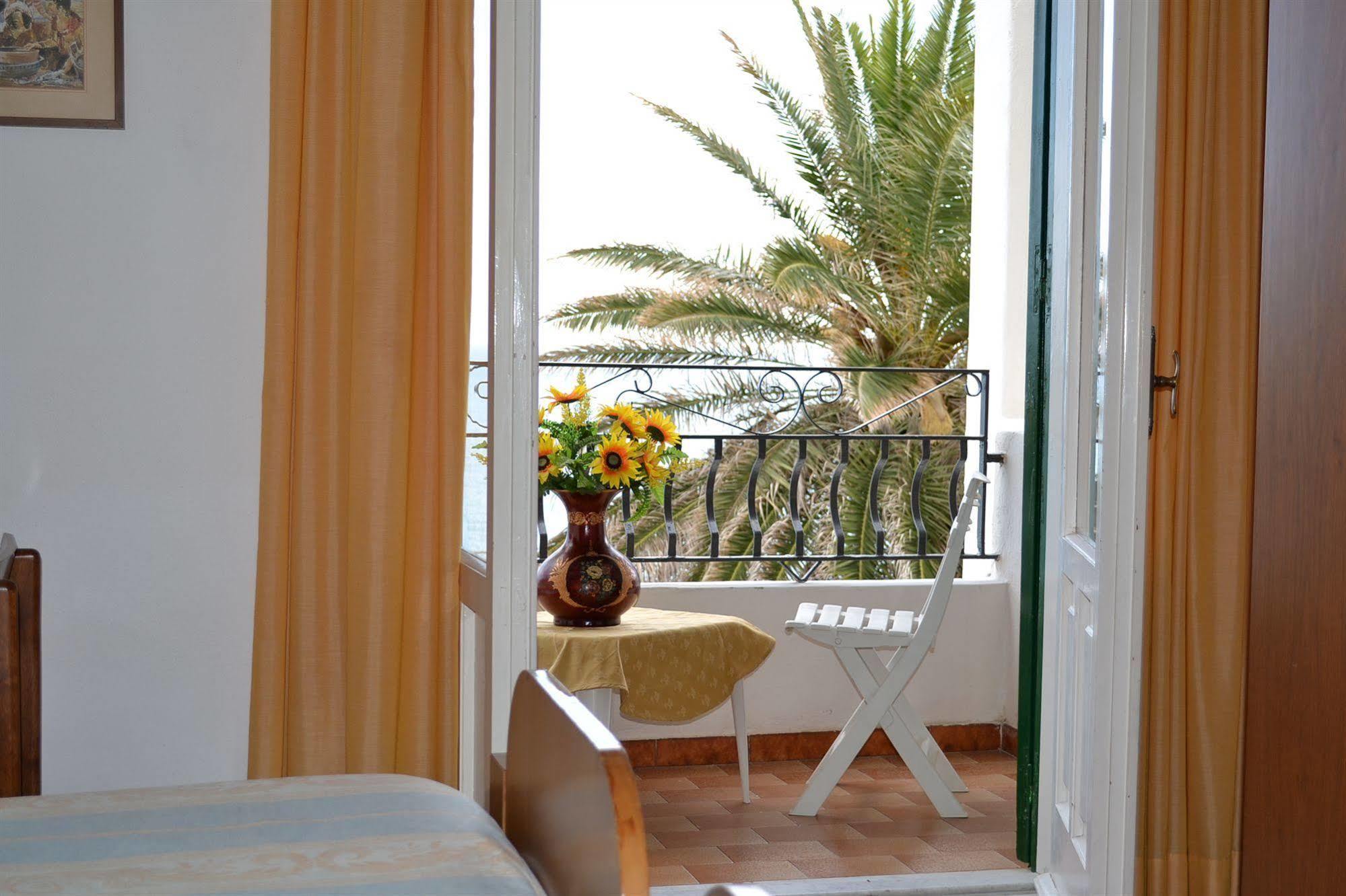 Hotel Villa Bina Sant'Angelo  Kültér fotó