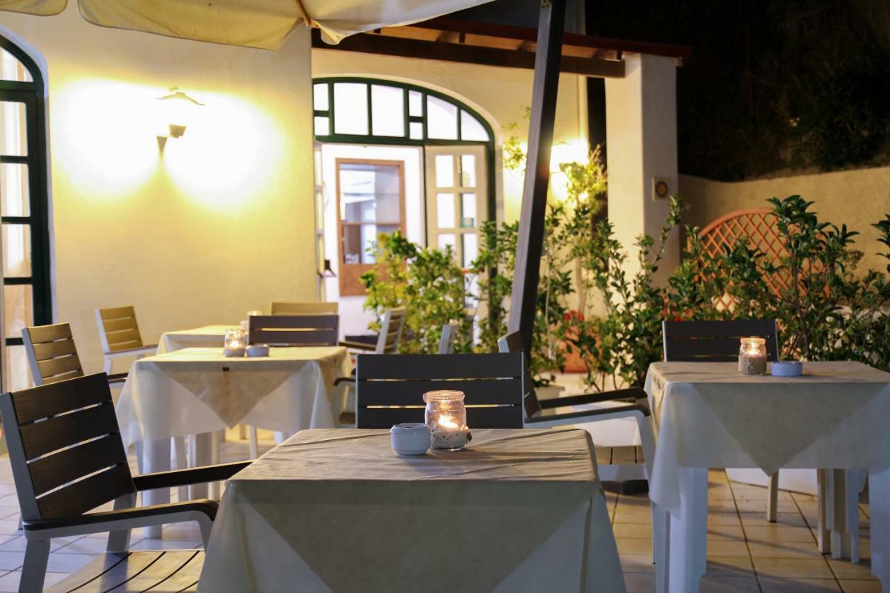 Hotel Villa Bina Sant'Angelo  Kültér fotó